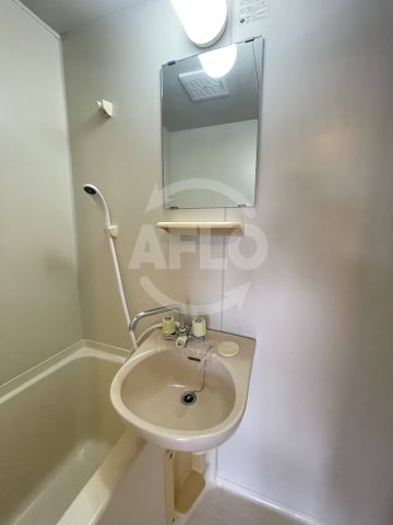 洗面設備　アドラブール西大阪