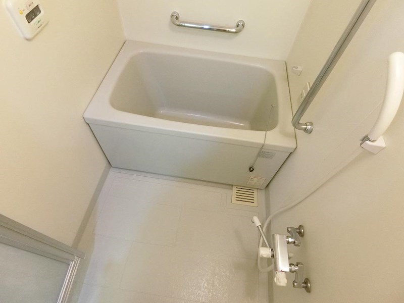 バス・シャワールーム　別号室写真使用