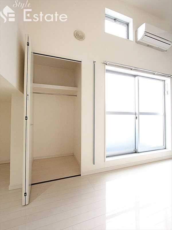 収納　クローゼット