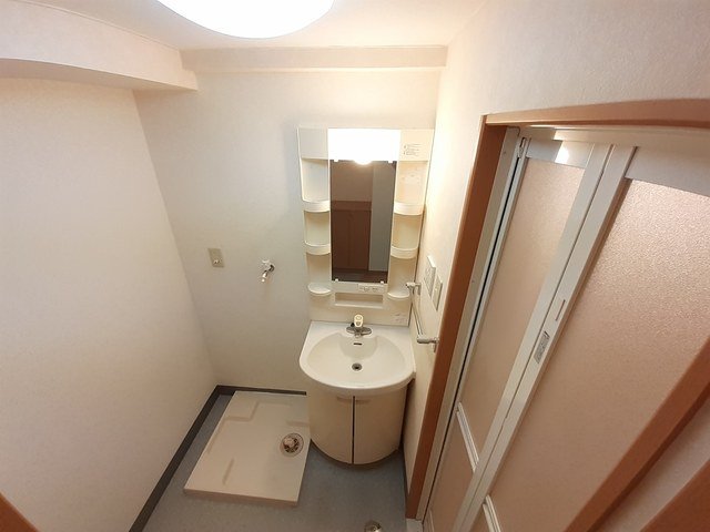 洗面設備　忙しい朝には欠かせない洗面所です