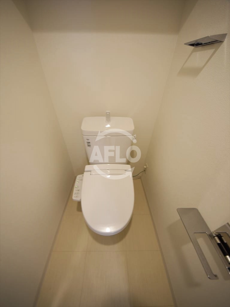 トイレ　ファーストフィオーレ本町イーストII　トイレ