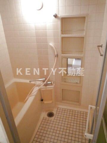 バス・シャワールーム　日々の疲れを癒すお風呂付です