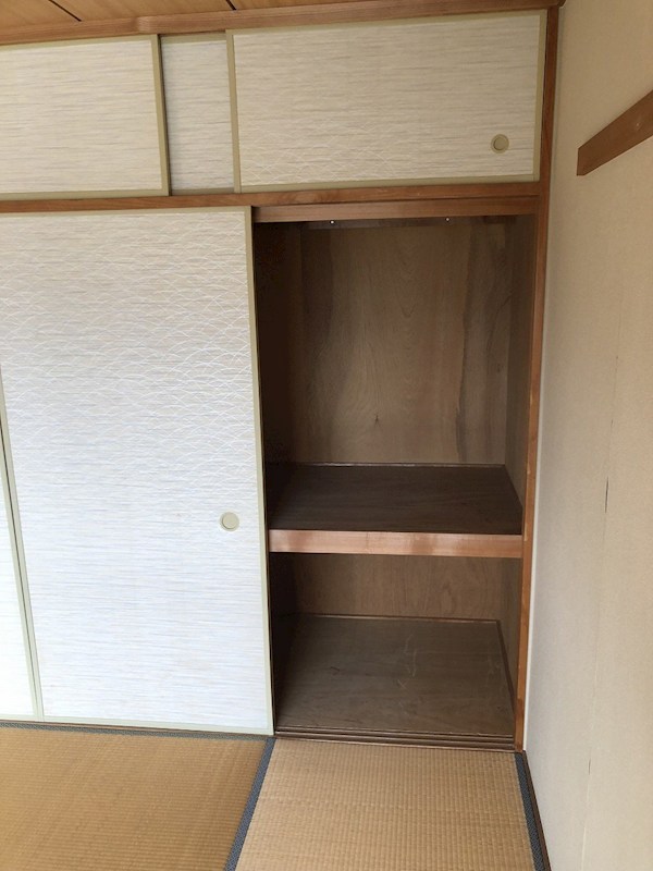 収納　別室参照