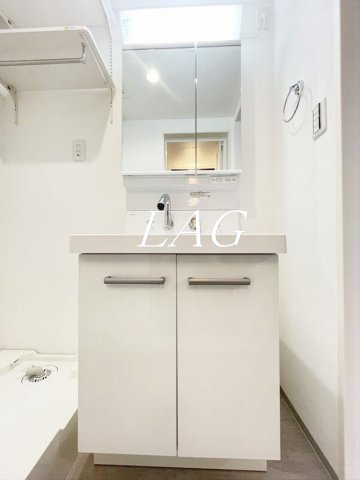 洗面設備　洗面台です。