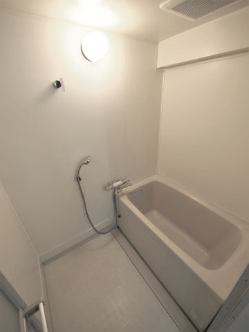バス・シャワールーム　嬉しいバス・トイレ別