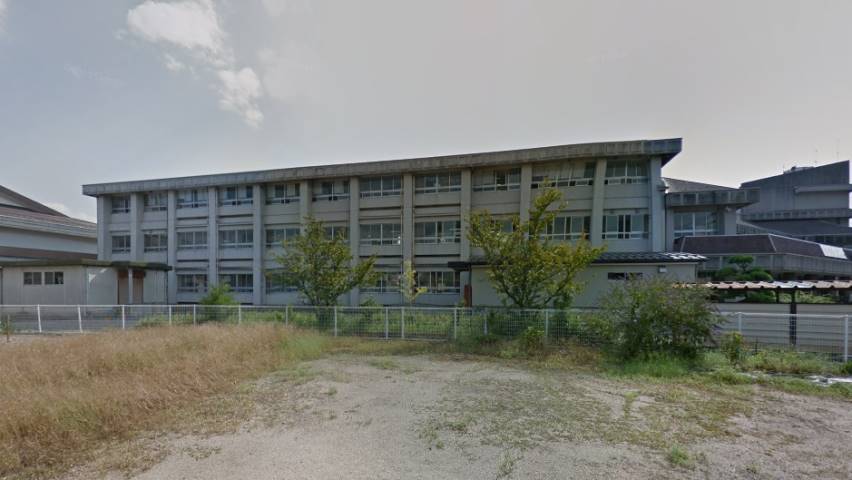 小学校　美保南小学校（小学校）まで436m