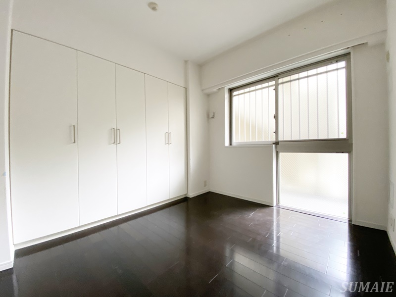 その他部屋・スペース　4.9帖の洋室です☆