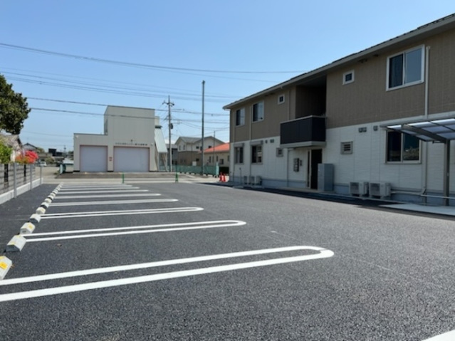 駐車場　２台無料