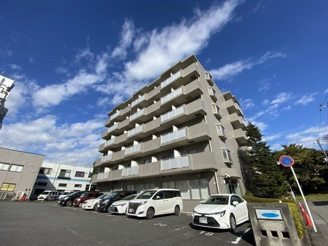 建物外観　鉄筋コンクリート造の丈夫な造り★