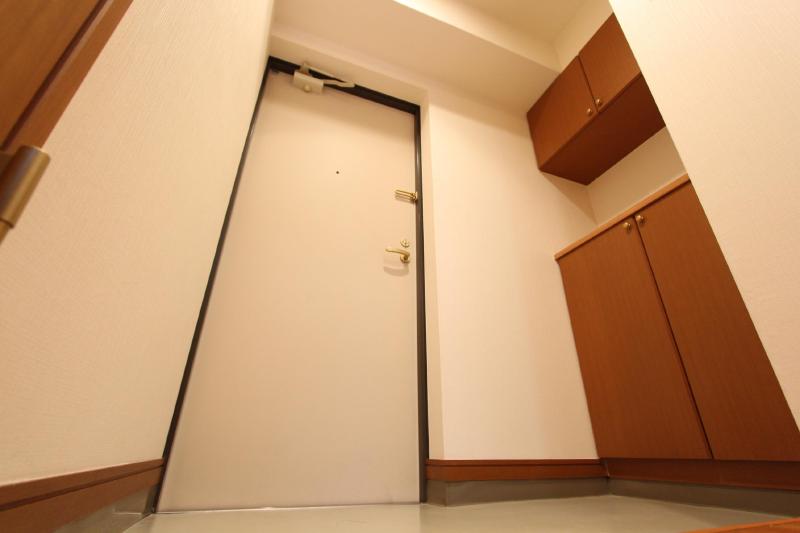 玄関　同タイプ別部屋写真です。現況優先となります。