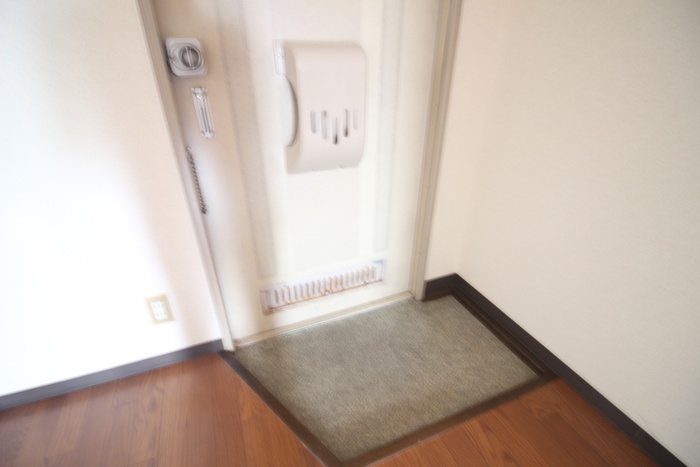 コア・イトジュウの玄関写真