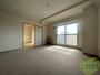 居室・リビング　広くてキレイなお部屋が広がっていて、充実した生活が送れそう。