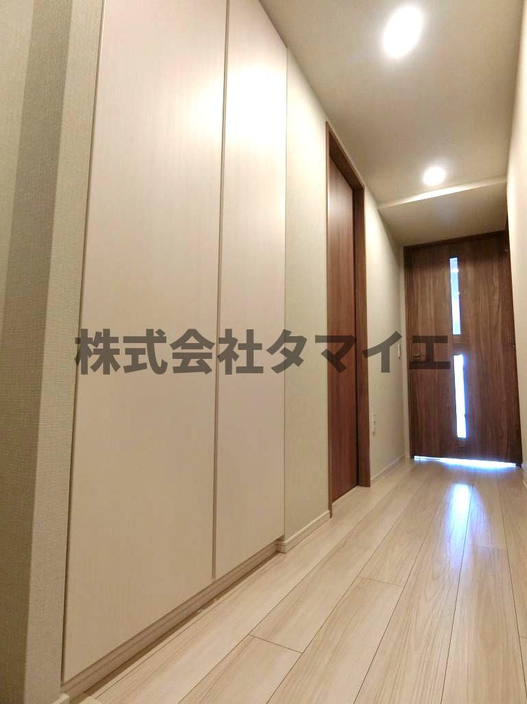 玄関　落ち着いた玄関です