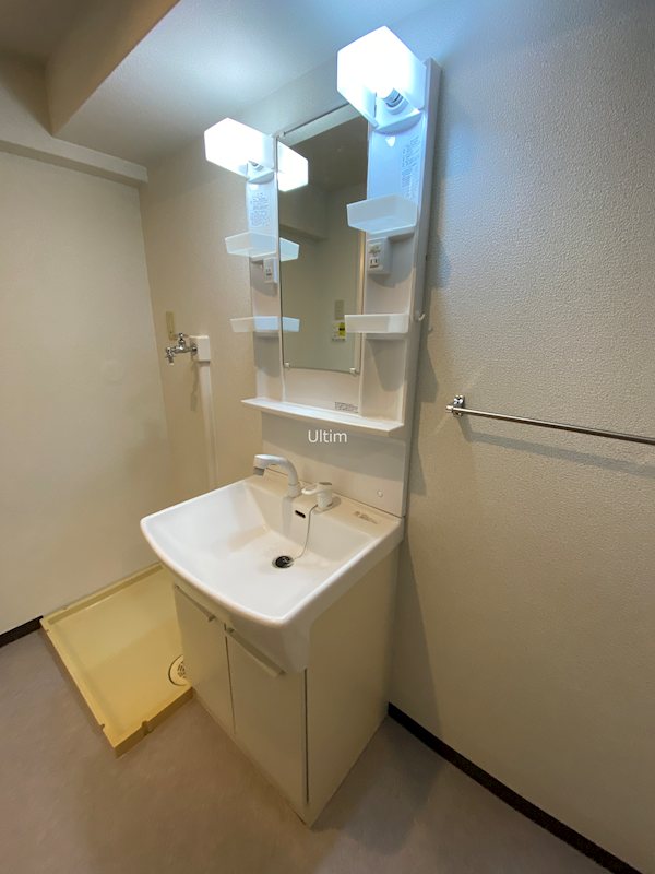洗面設備　別の部屋の写真