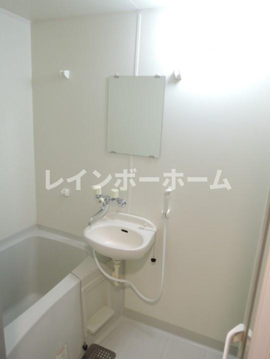 バス・シャワールーム　お風呂です