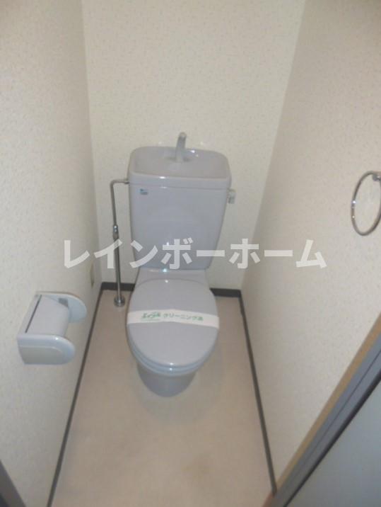 トイレ　コンパクトで使いやすいトイレです