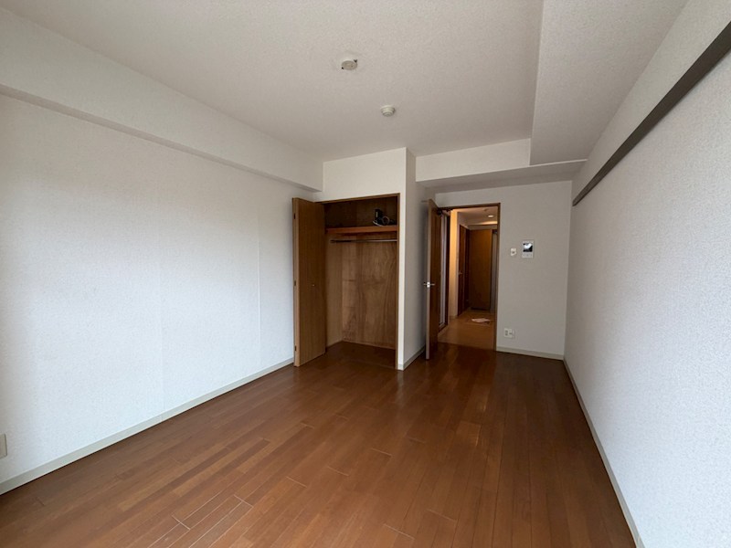 ジェヌイン本山の居間写真