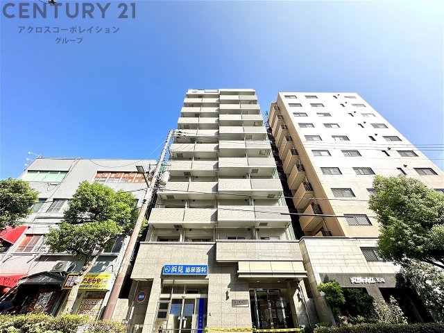 建物外観　オートロック・防犯カメラ付きで安心です！