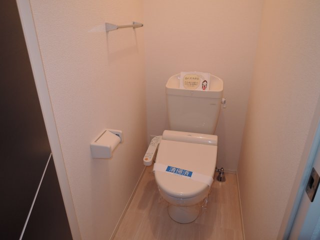ドマーニのトイレ写真