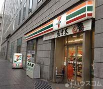 コンビニ　セブン-イレブン 大阪宮原４丁目店（コンビニ）まで300m