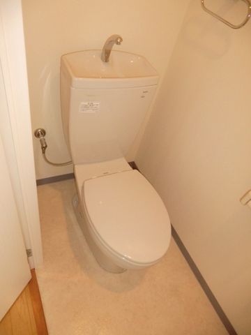 プレジールのトイレ写真