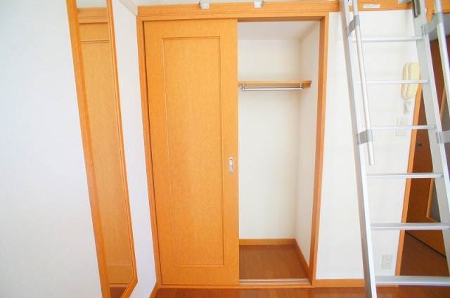 レオパレス寿庵の内装写真