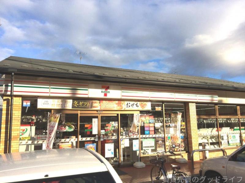 コンビニ　セブンイレブン京都大宮総門口店（コンビニ）まで232m