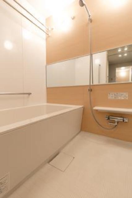 バス・シャワールーム　※写真は同タイプ住戸です。