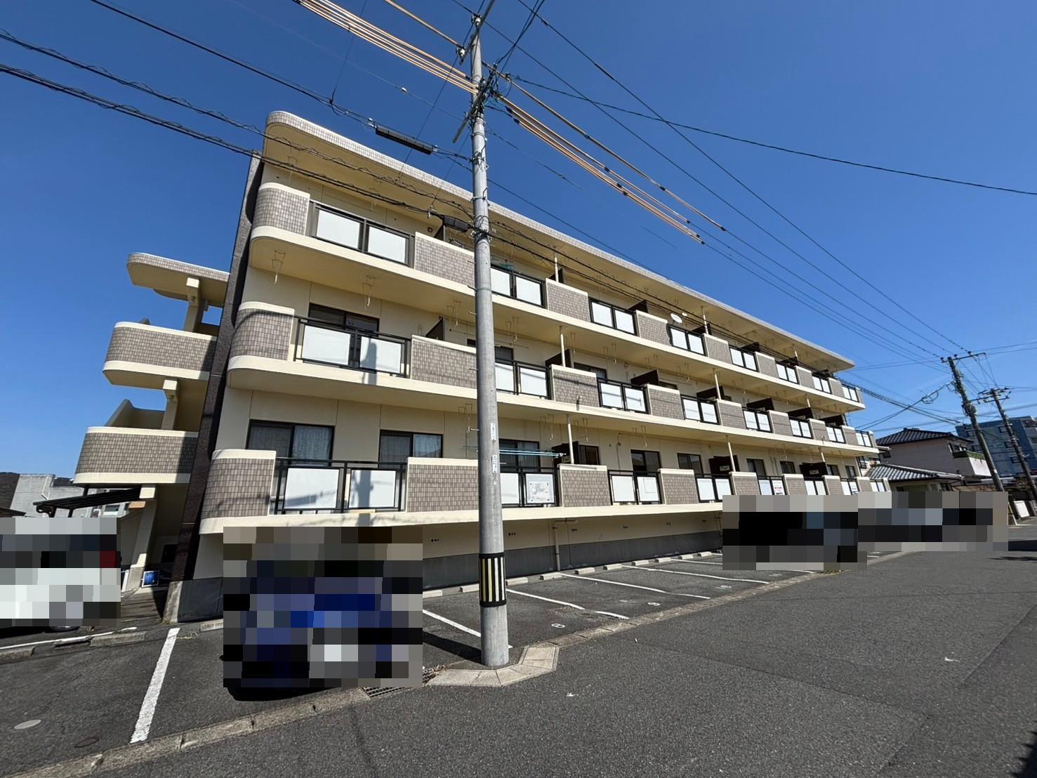 カサブランカ99の外観写真