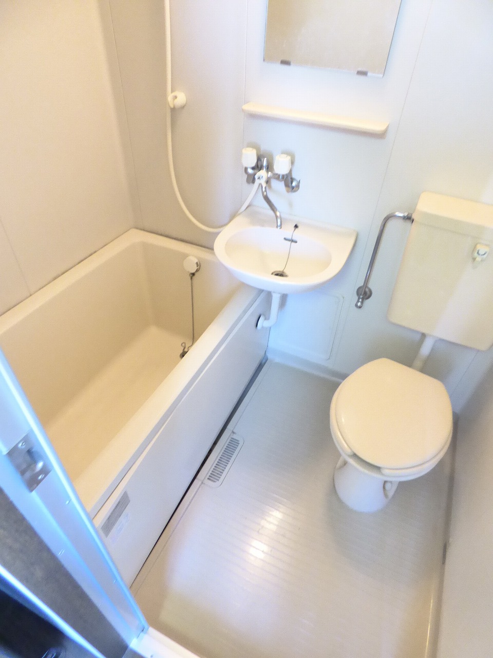 バス・シャワールーム　3点式ＵＢ※別室参考写真