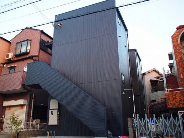 神戸市長田区長尾町のアパートの建物外観