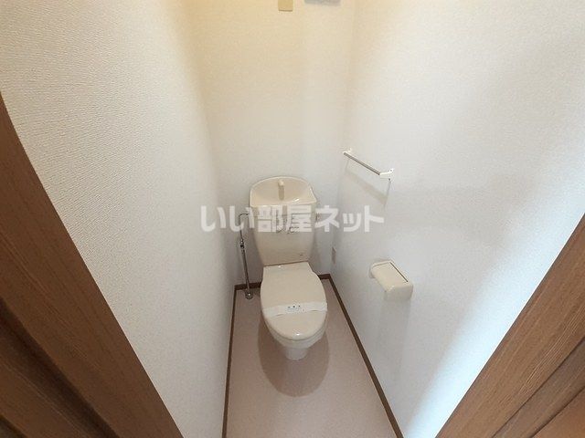 【メゾン・フロッグのトイレ】