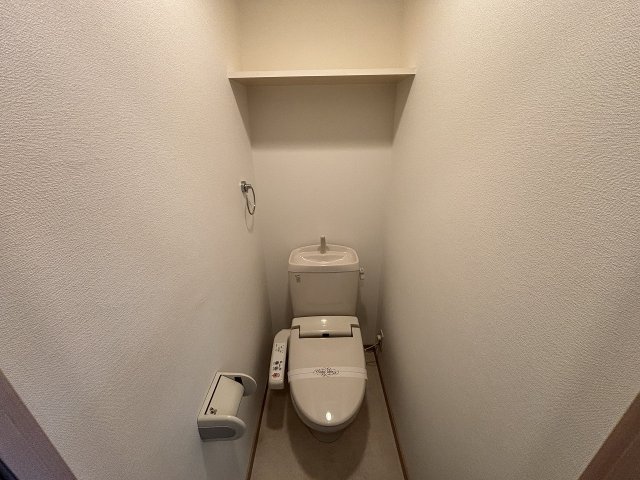 【プレジール灘のトイレ】