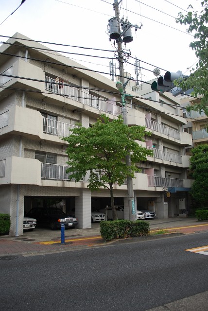 ソーワ梅丘マンションの建物外観