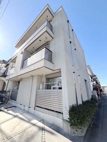 【メゾンベール藤崎の建物外観】