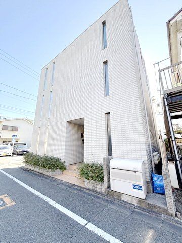 【メゾンベール藤崎の建物外観】