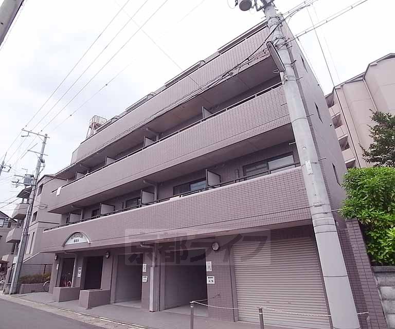 【京都市左京区北白川東久保田町のマンションの建物外観】