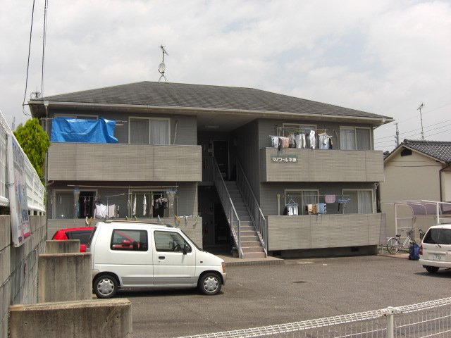 【マノワール平原の駐車場】