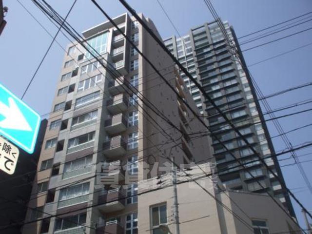 大阪市西区北堀江のマンションの建物外観