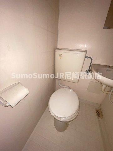 トイレ　清潔感のあるトイレです