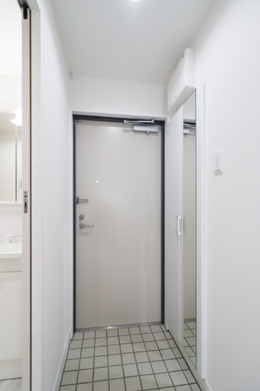 玄関　図面と現状に相違がある場合には現状を優先