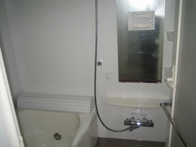 バス・シャワールーム　日々の疲れを癒すお風呂付です