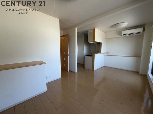 居室・リビング　東向き11.1帖のリビング♪