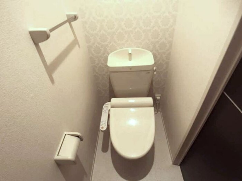 トイレ　図面と現状に相違がある場合には現状を優先