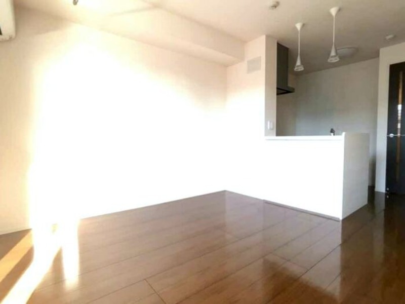 居室・リビング　図面と現状に相違がある場合には現状を優先