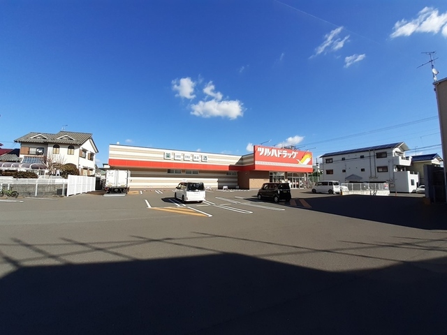 ドラックストア　ツルハドラッグ　高知長浜店（ドラッグストア）まで600m