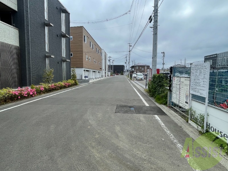 バルコニー　近隣の道路はこんな感じです