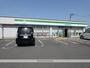 コンビニ　ファミリーマート今治東鳥生店（コンビニ）まで1111m
