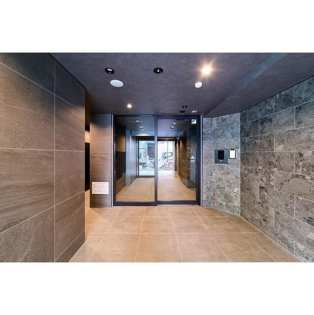 エントランス　毎日通るエントランスはこのようになっています