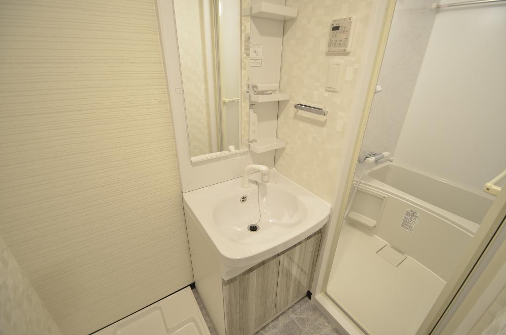 洗面設備　洗髪洗面化粧台